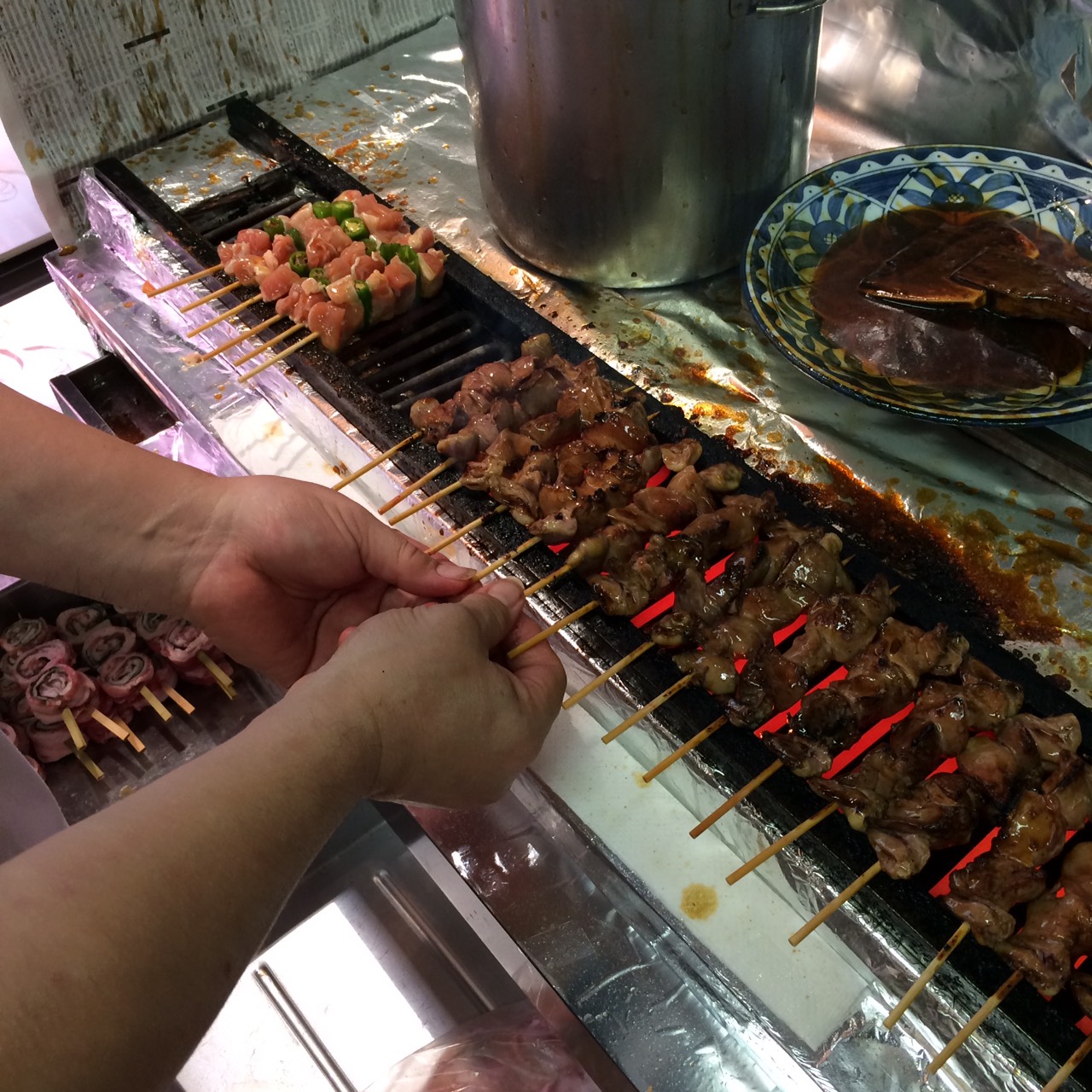 焼き鳥 船橋市習志野台の精肉販売店 肉の店 鳥吉